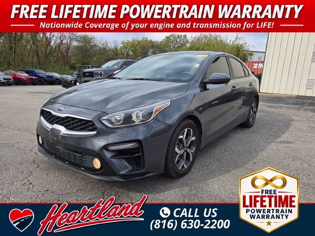 2020 Kia Forte LXS FWD photo