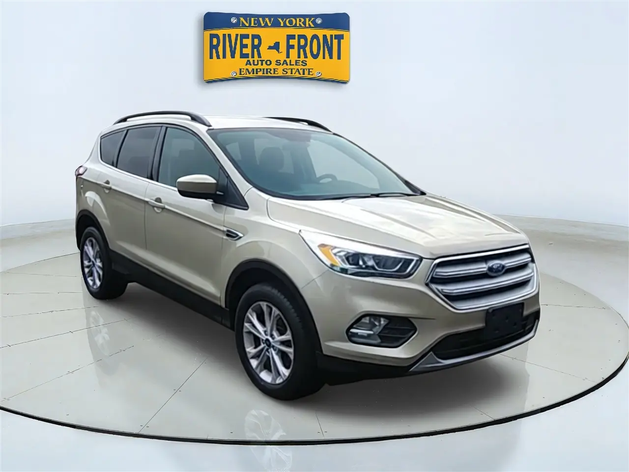 2018 Ford Escape SEL 4WD photo