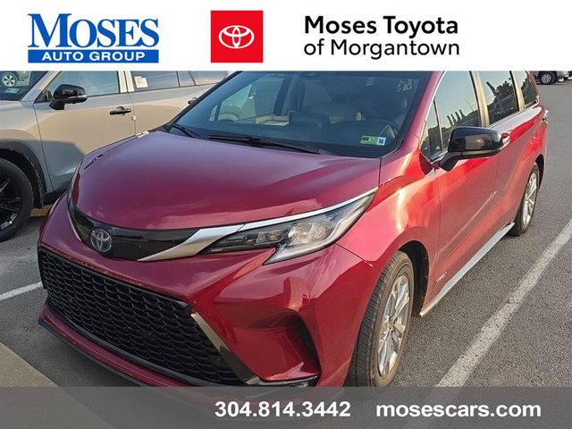 2021 Toyota Sienna XSE AWD photo