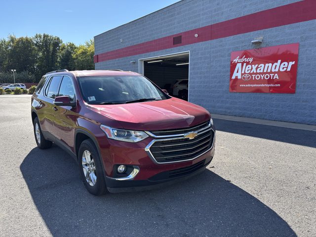 2021 Chevrolet Traverse LT Leather AWD photo