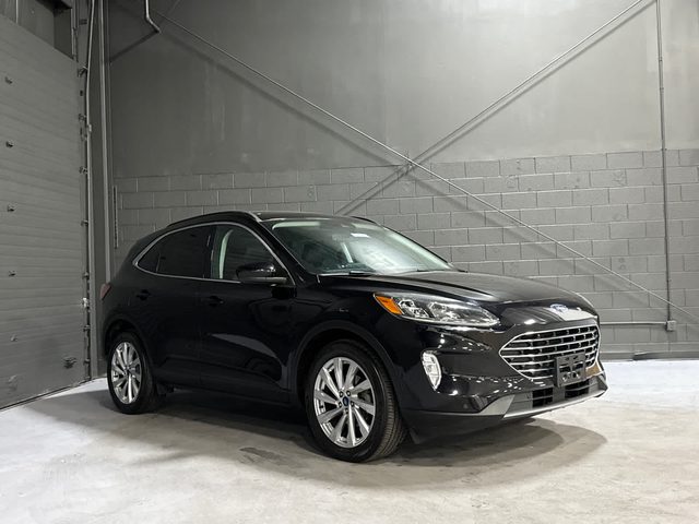 2021 Ford Escape Titanium AWD photo