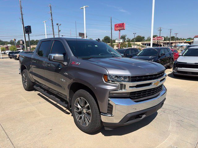 2021 Chevrolet Silverado 1500 LT 4WD photo