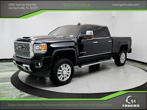 2018 GMC Sierra 2500HD SLT 4WD photo