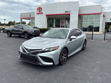 2021 Toyota Camry SE FWD photo