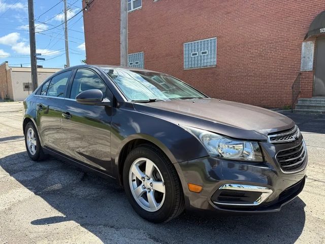 2015 Chevrolet Cruze LT FWD photo