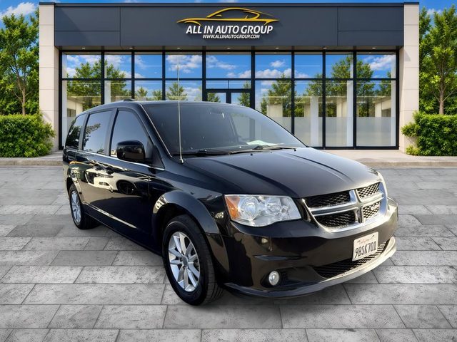 2020 Dodge Grand Caravan SXT FWD photo
