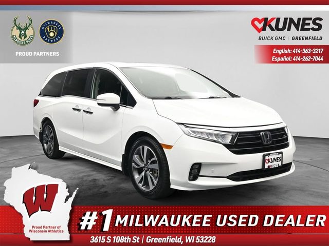 2022 Honda Odyssey Touring FWD photo