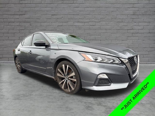 2021 Nissan Altima 2.5 SR FWD photo