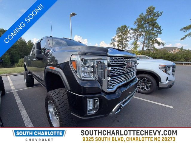 2021 GMC Sierra 2500HD Denali 4WD photo