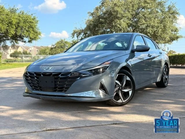 2021 Hyundai Elantra Limited FWD photo