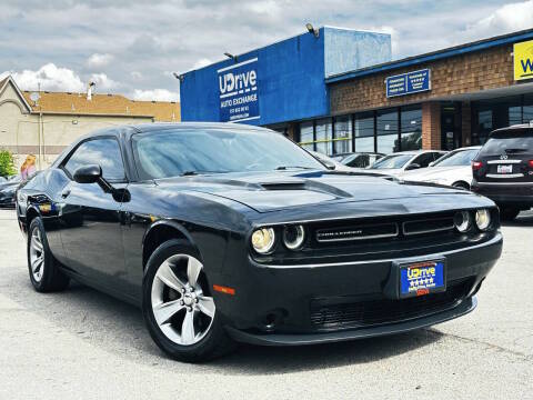 2016 Dodge Challenger SXT RWD photo