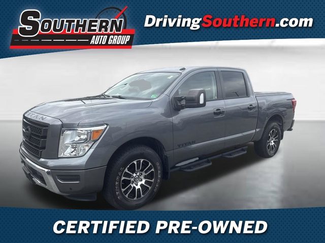 2021 Nissan Titan SV 4WD photo