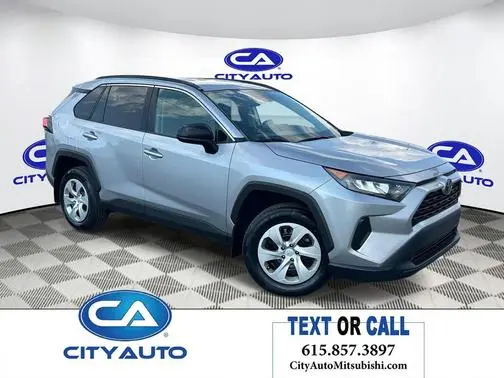2021 Toyota RAV4 LE FWD photo