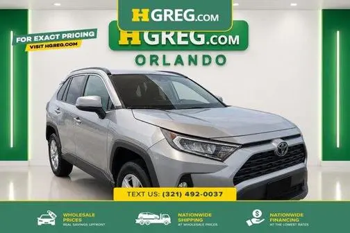 2021 Toyota RAV4 XLE FWD photo