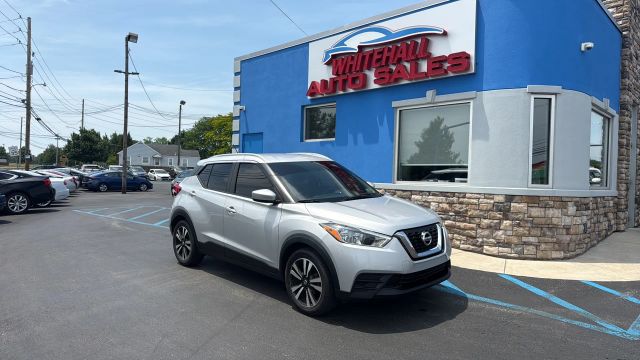 2019 Nissan Kicks SV FWD photo