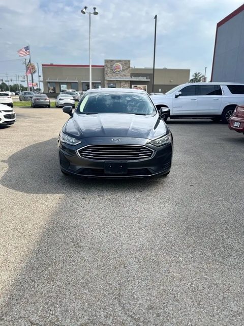 2019 Ford Fusion SE FWD photo