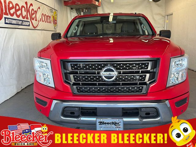 2021 Nissan Titan SV RWD photo