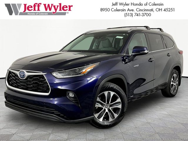 2021 Toyota Highlander Hybrid XLE AWD photo