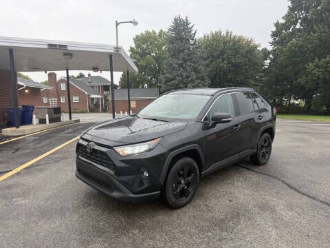2021 Toyota RAV4 XLE AWD photo