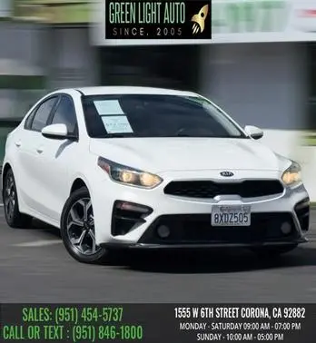 2021 Kia Forte LXS FWD photo