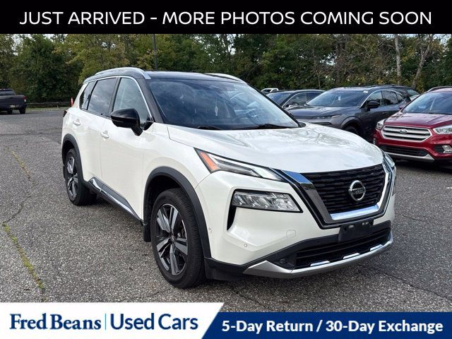 2021 Nissan Rogue Platinum AWD photo