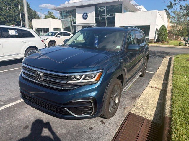 2021 Volkswagen Atlas 3.6L V6 SE w/Technology R-Line FWD photo