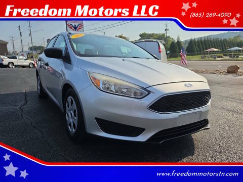 2017 Ford Focus S FWD photo