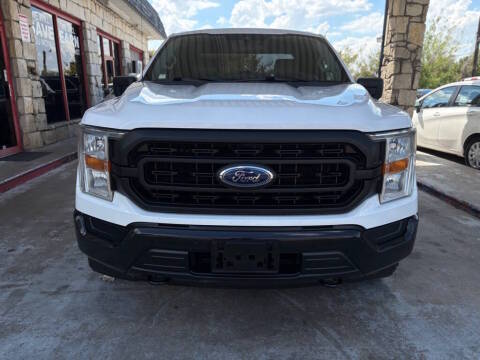 2021 Ford F-150 XL 4WD photo