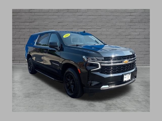 2021 Chevrolet Suburban LS 4WD photo