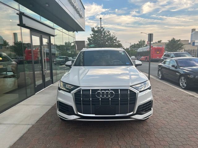 2021 Audi Q7 Premium Plus AWD photo
