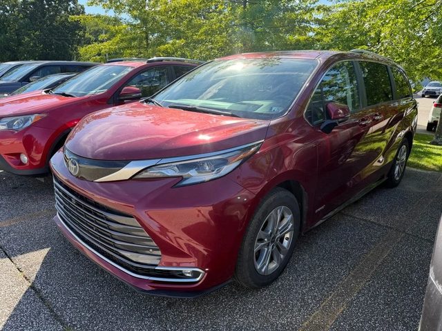2021 Toyota Sienna Platinum AWD photo