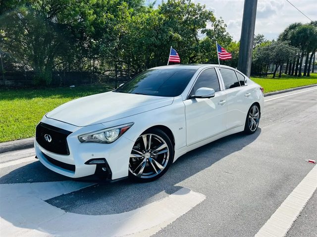 2021 Infiniti Q50 3.0t Signature Edition AWD photo