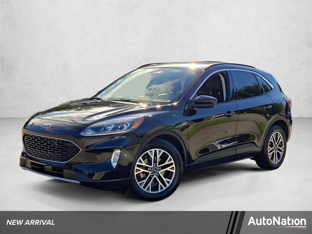 2021 Ford Escape SEL FWD photo