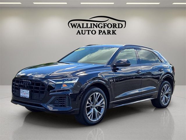 2021 Audi Q8 Premium AWD photo