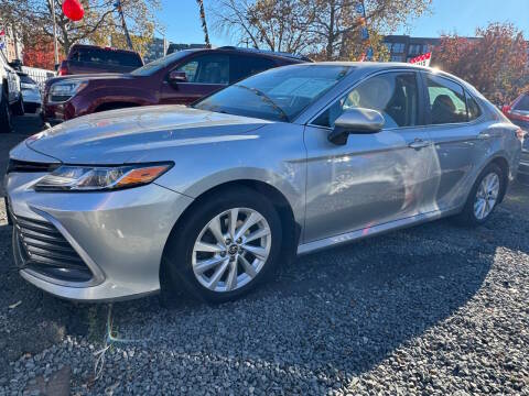 2021 Toyota Camry LE AWD photo