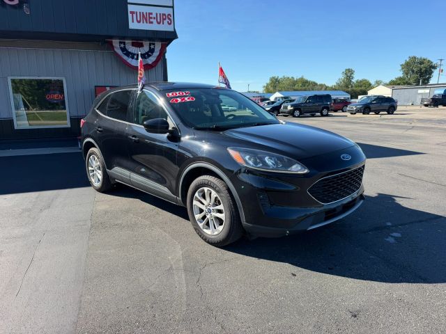 2021 Ford Escape SE AWD photo