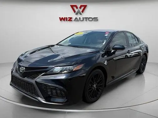 2021 Toyota Camry SE Nightshade FWD photo