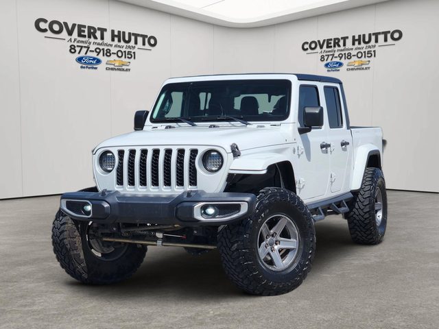 2020 Jeep Gladiator Overland 4WD photo