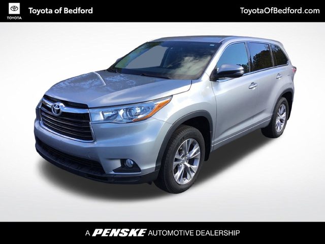 2015 Toyota Highlander LE Plus AWD photo