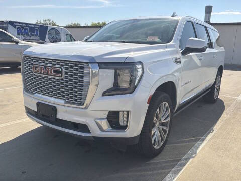 2021 GMC Yukon XL Denali RWD photo