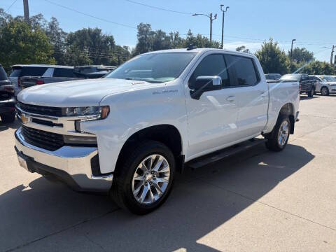 2021 Chevrolet Silverado 1500 LT 4WD photo