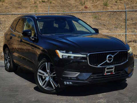 2021 Volvo XC60 Momentum AWD photo
