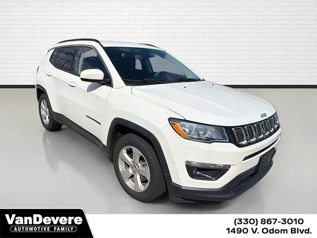 2019 Jeep Compass Latitude FWD photo