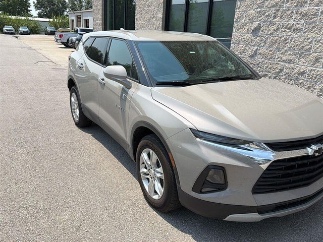 2021 Chevrolet Blazer LT FWD photo