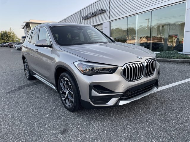2021 BMW X1 xDrive28i AWD photo