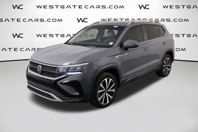 2022 Volkswagen Taos SE FWD photo