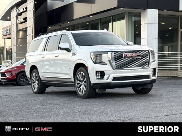 2021 GMC Yukon XL Denali 4WD photo