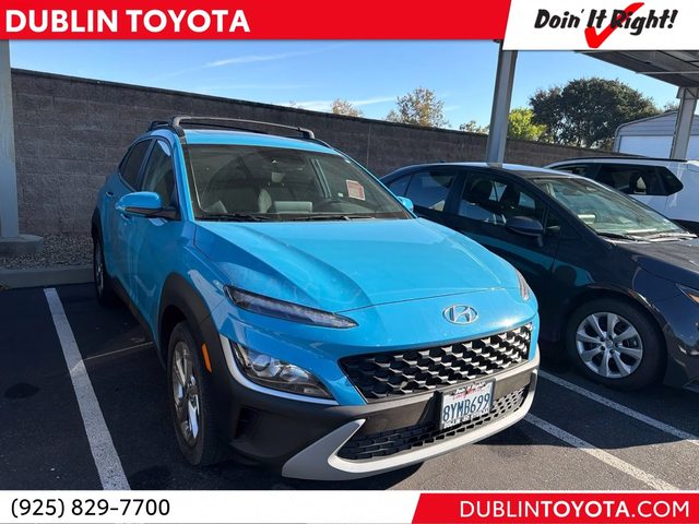 2022 Hyundai Kona SEL FWD photo
