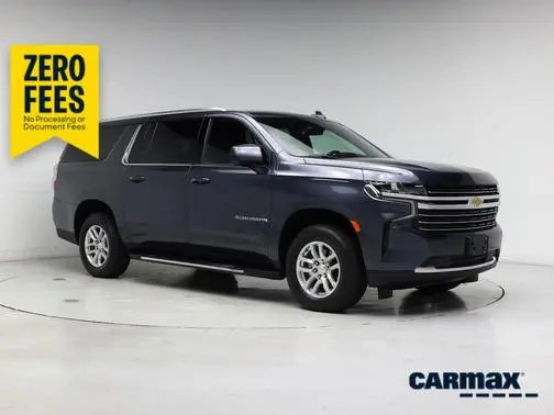2021 Chevrolet Suburban LT 4WD photo