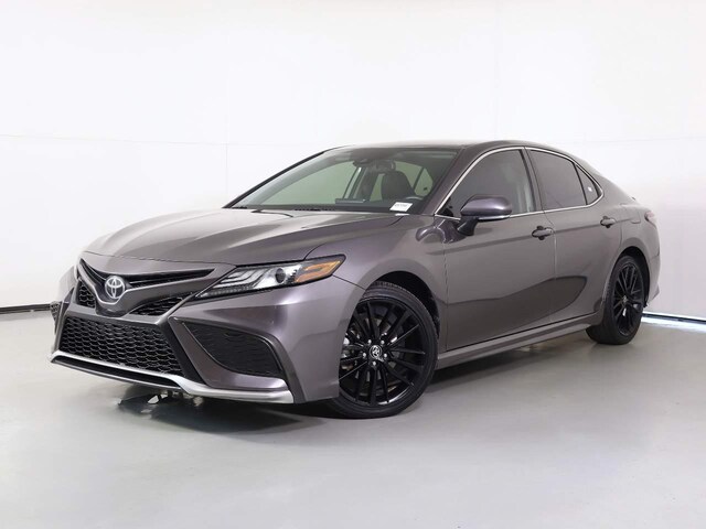 2021 Toyota Camry XSE FWD photo